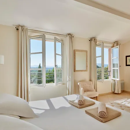 Golf Residences * Gassin